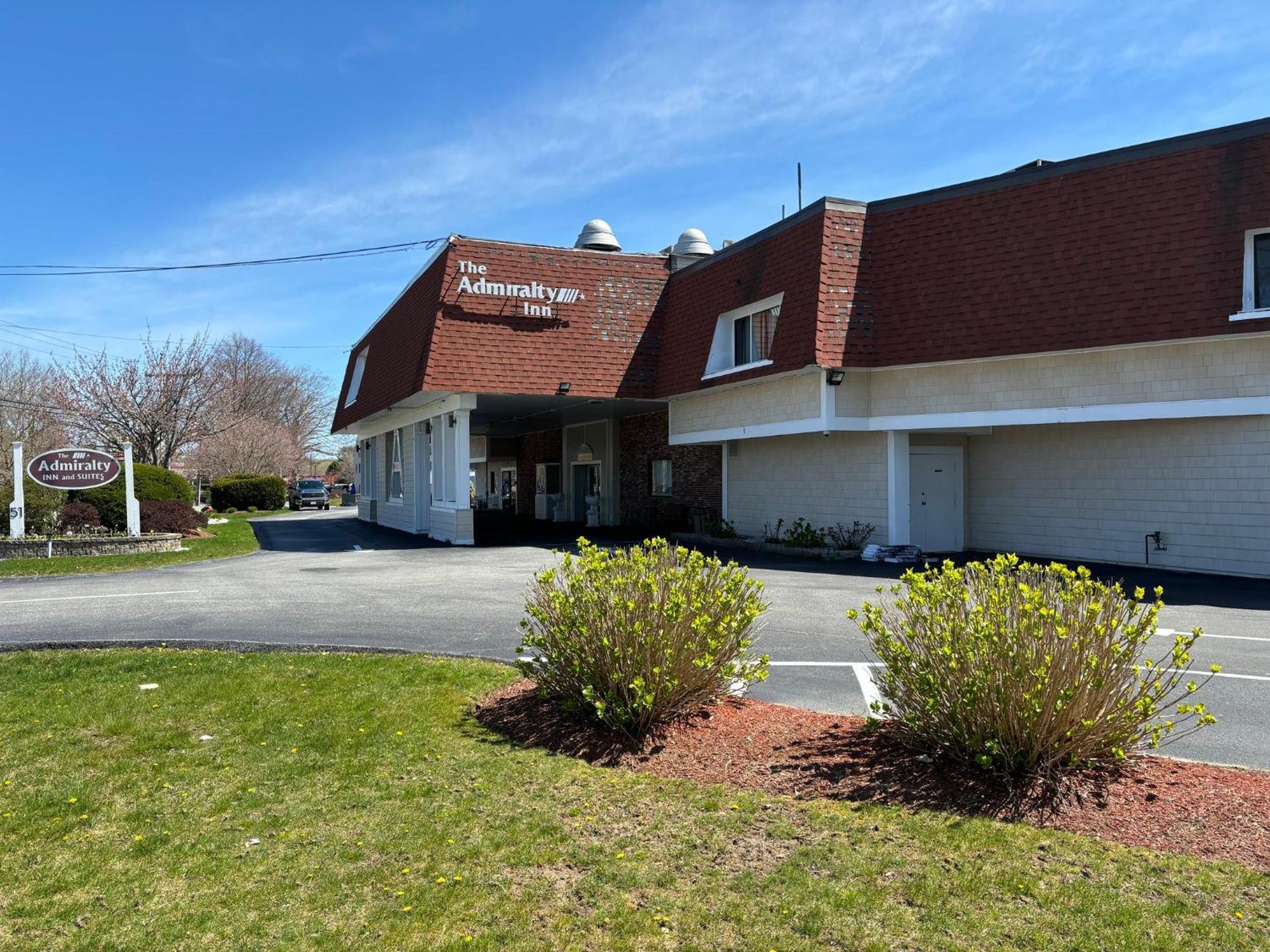 Admiralty Inn & Suites - A Red Collection Hotel Falmouth Exterior foto